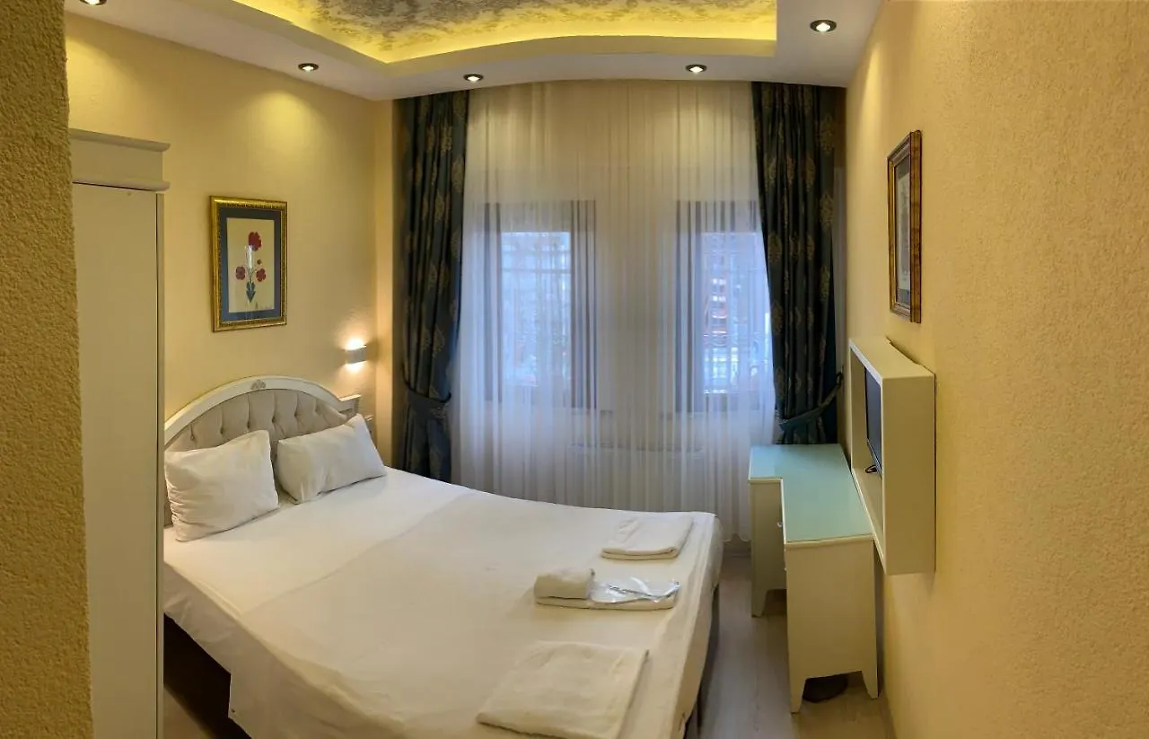 ** Oda ve Kahvaltı Elisa Hotel İstanbul Türkiye