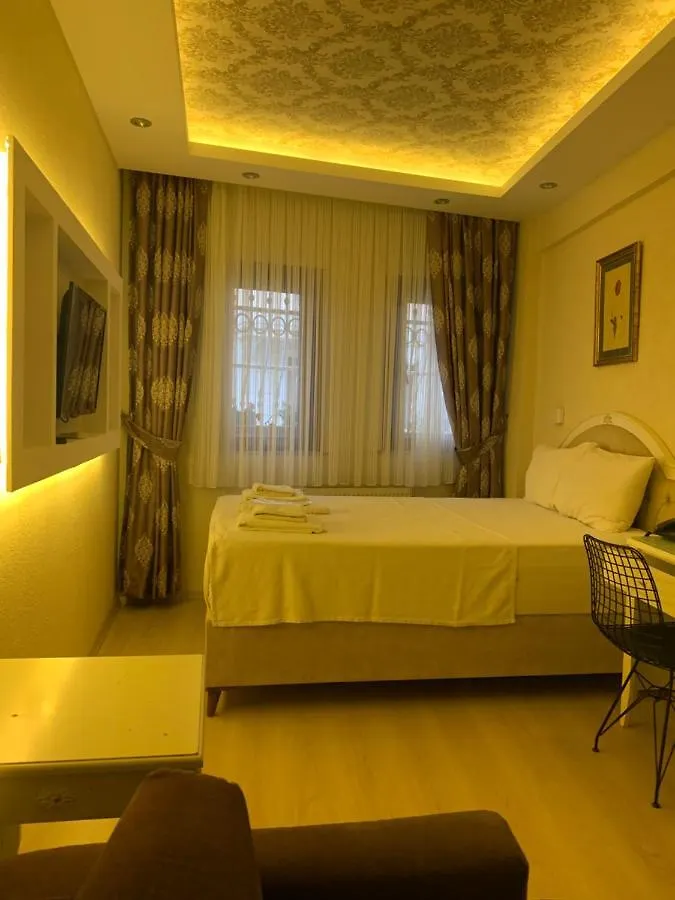 Elisa Hotel Istanboel Bed & Breakfast