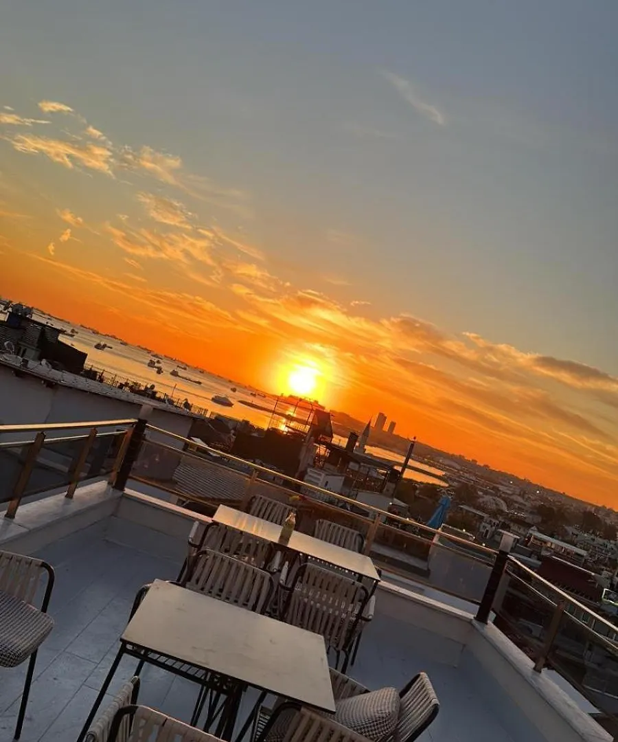 Elisa Hotel 2*, Istanbul Turkey